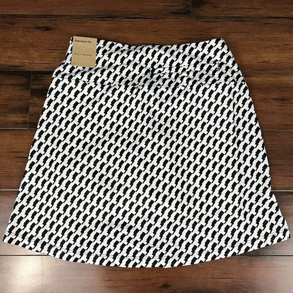 NWT - Nike Dri-FIT UV Victory Printed Golf Skort - Size XS