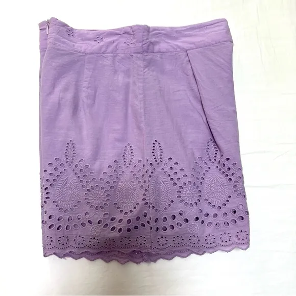 NWT WALTER BAKER NORAH LAVENDER SHORT Size 6