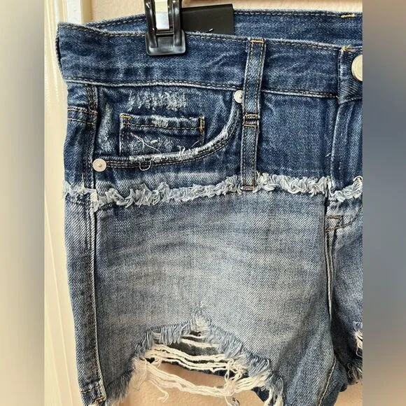 NWT Women’s Blank NYC The Essex Classic Cut-Off Jean Shorts Size 26 #225