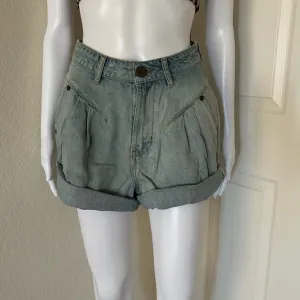 One teaspoon- Kansas Denim Wash High Waist 80’s style Jean Shorts size 24