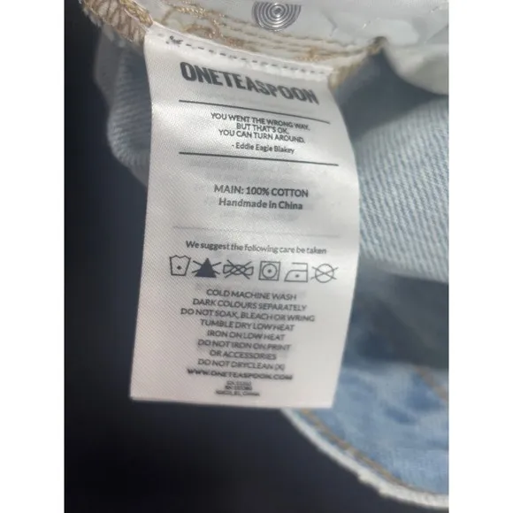 One Teaspoon NWT Bandits Low Waist Denim Shorts Diamonde Blue Size 30 MSRP $99