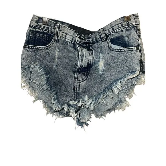 ✨One Teaspoon Orlando ZZ’s Cutoff Sz 25 Shorts✨