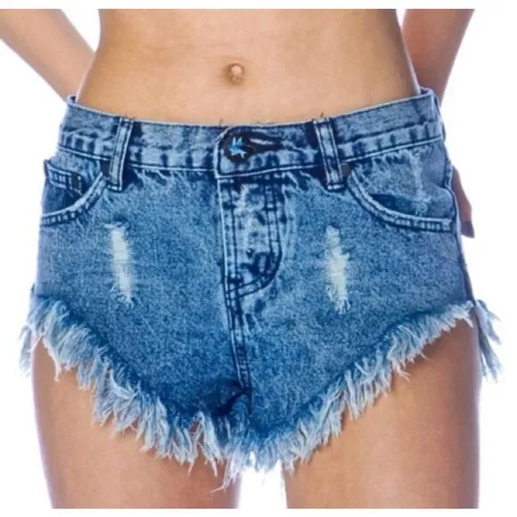 ✨One Teaspoon Orlando ZZ’s Cutoff Sz 25 Shorts✨