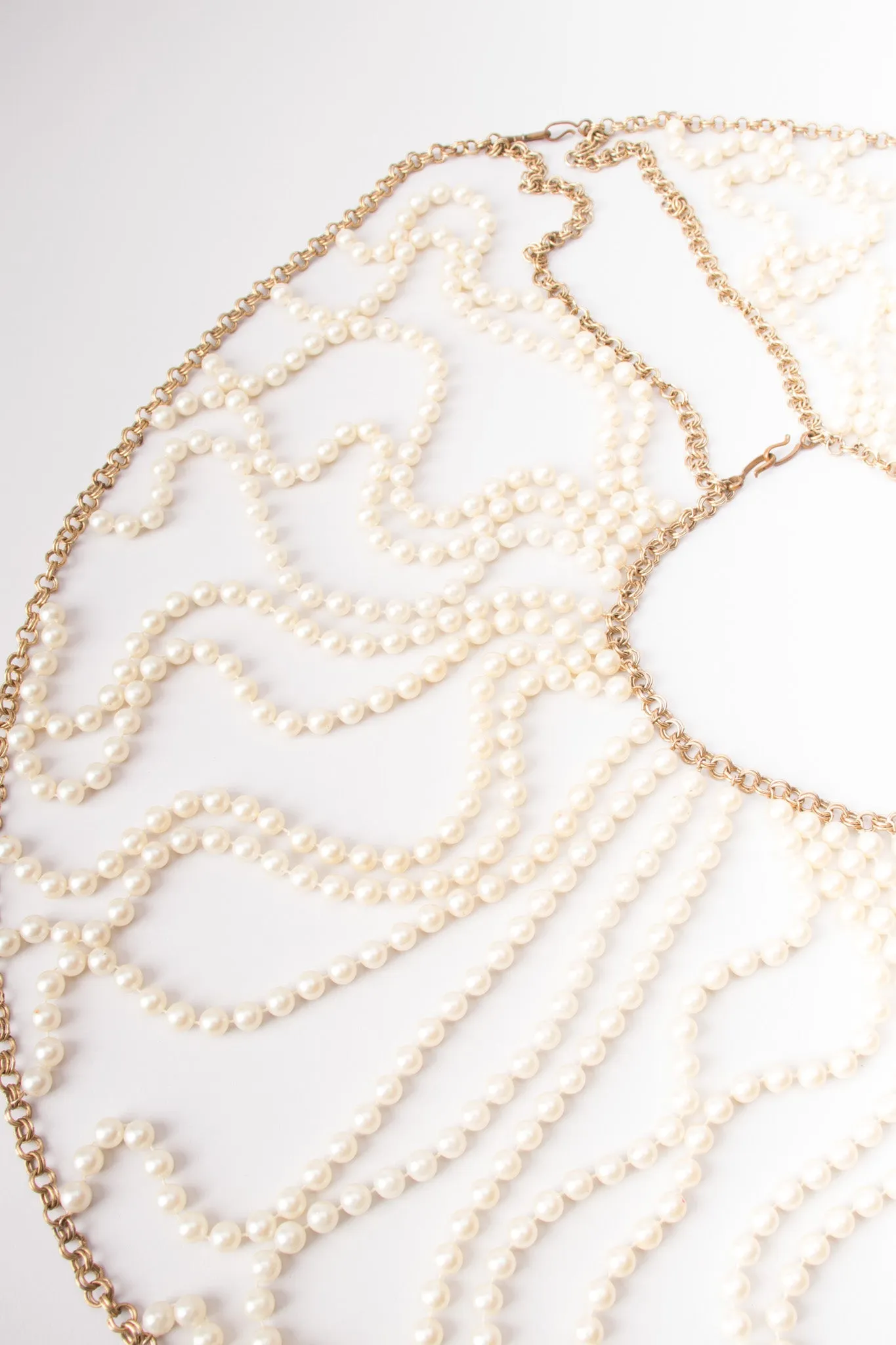 Pearl Chain Capelet