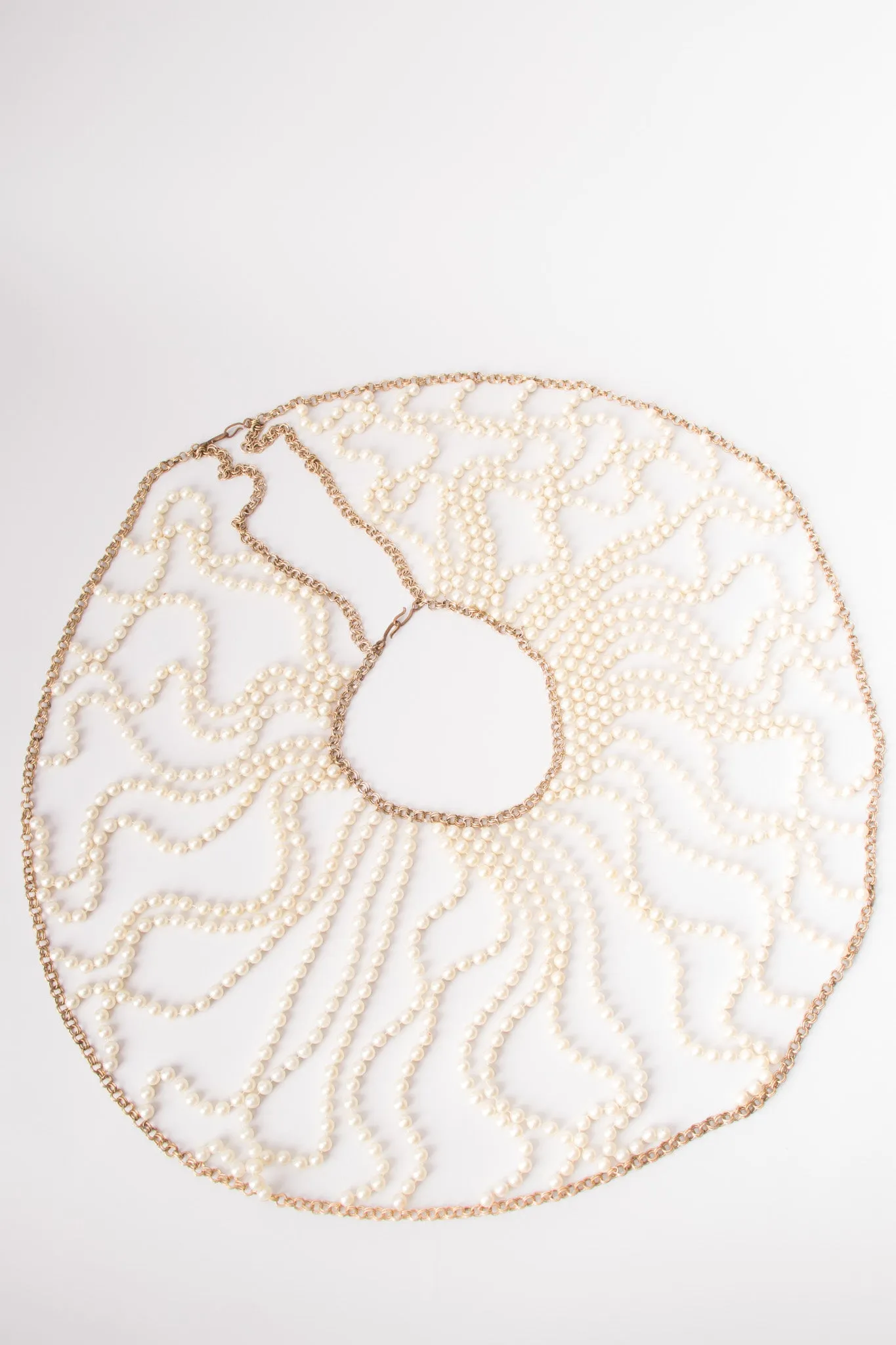 Pearl Chain Capelet