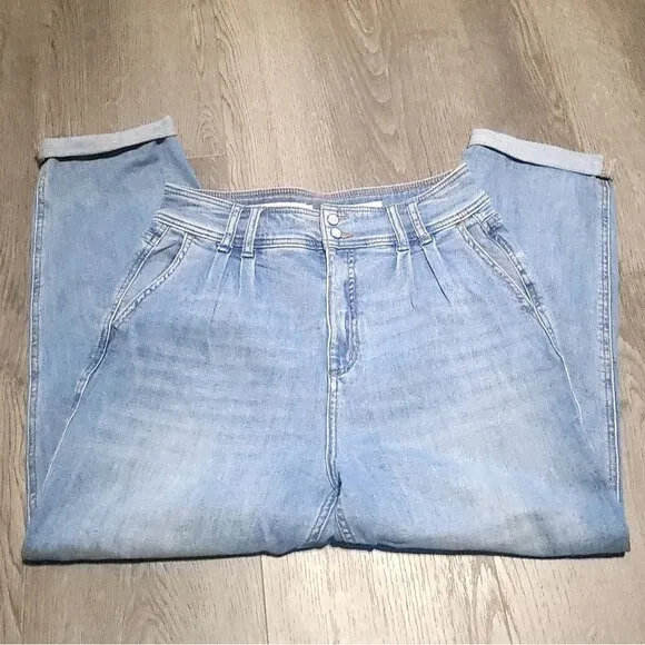 Pilcro and the Letterpress-Anthropologie: Vintage Inspired High-Waisted Jeans 29