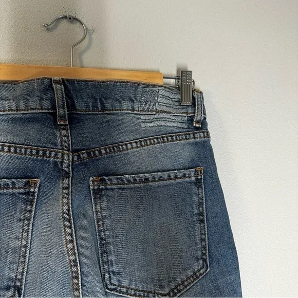 Revice Uptown Jeans Roatrip Wash Distressed Slim Leg High Rise Size 31 Women’s