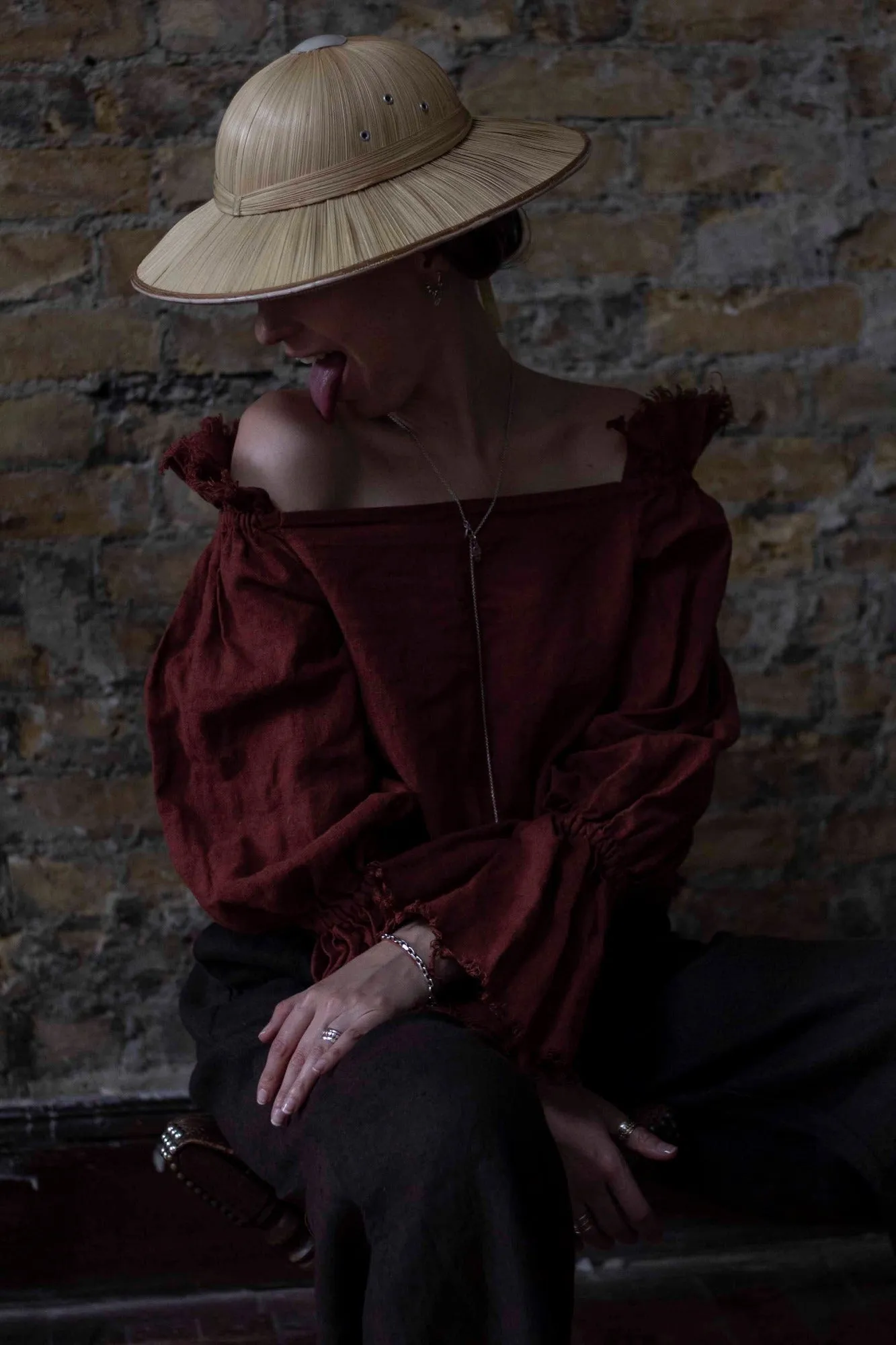 Rosalind 83' 100% Linen Top