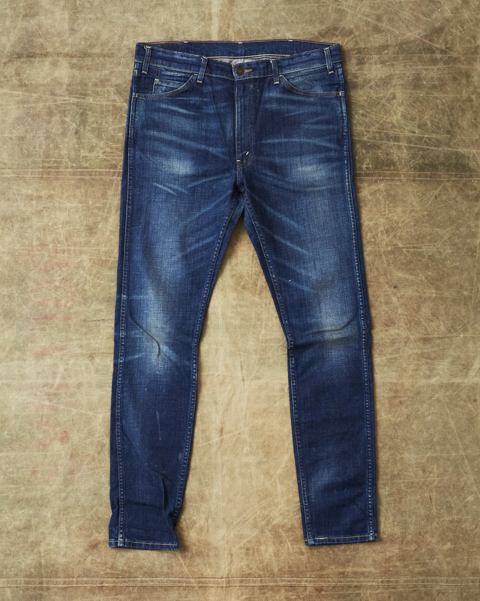 Second Hand Levi's Vintage Clothing 605 Big E Slim Tapered Jeans Factory Wash W36