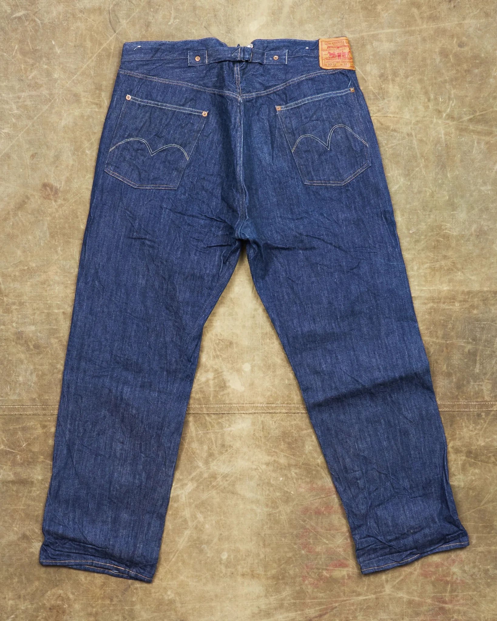 Second Hand Levi's Vintage Clothing Made in USA 1915 501XX W 38 / W 34