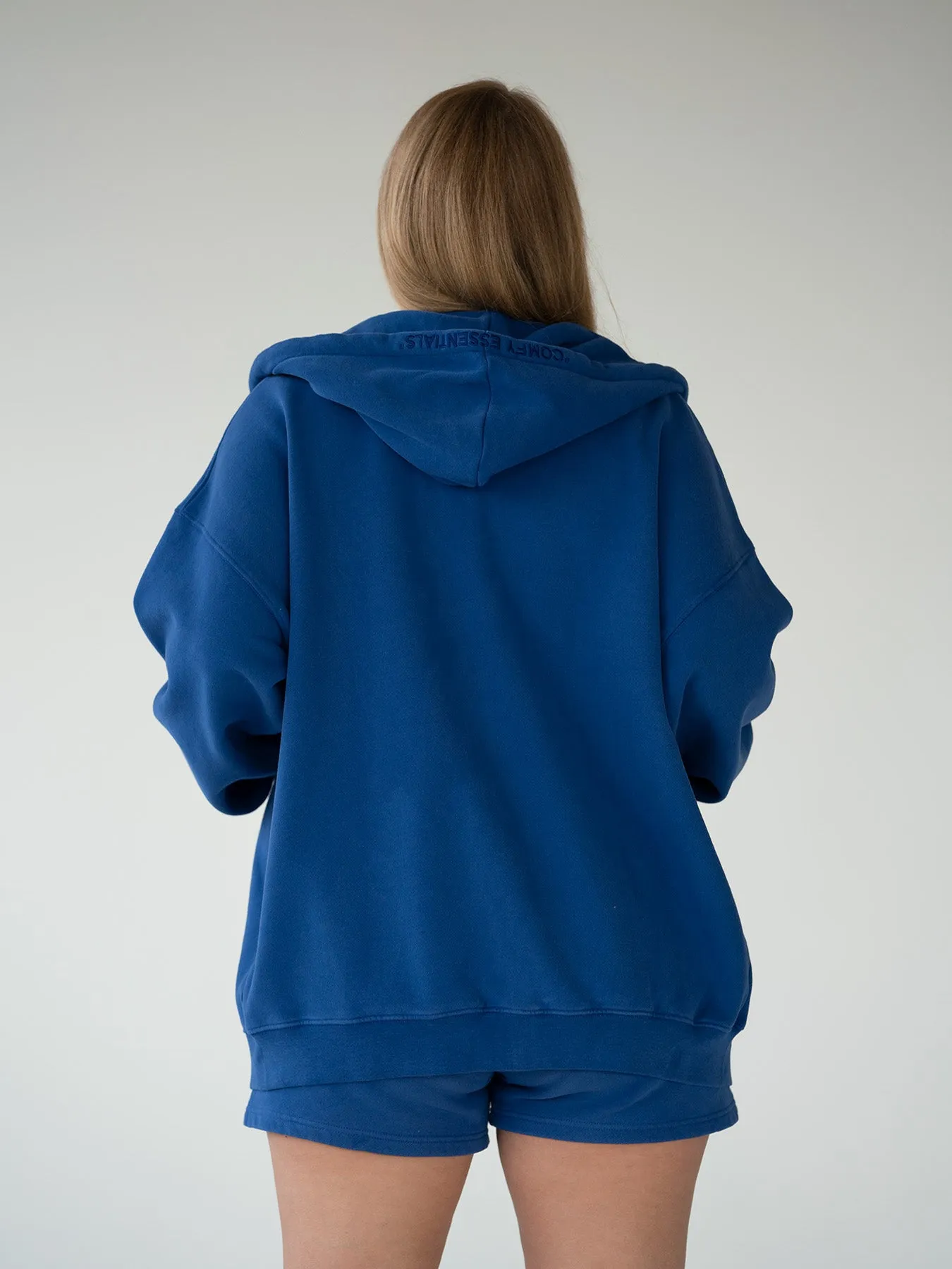 SET - ESSENTIALS - ZIPPER HOODIE AND SHORTS • CLASSIC BLUE