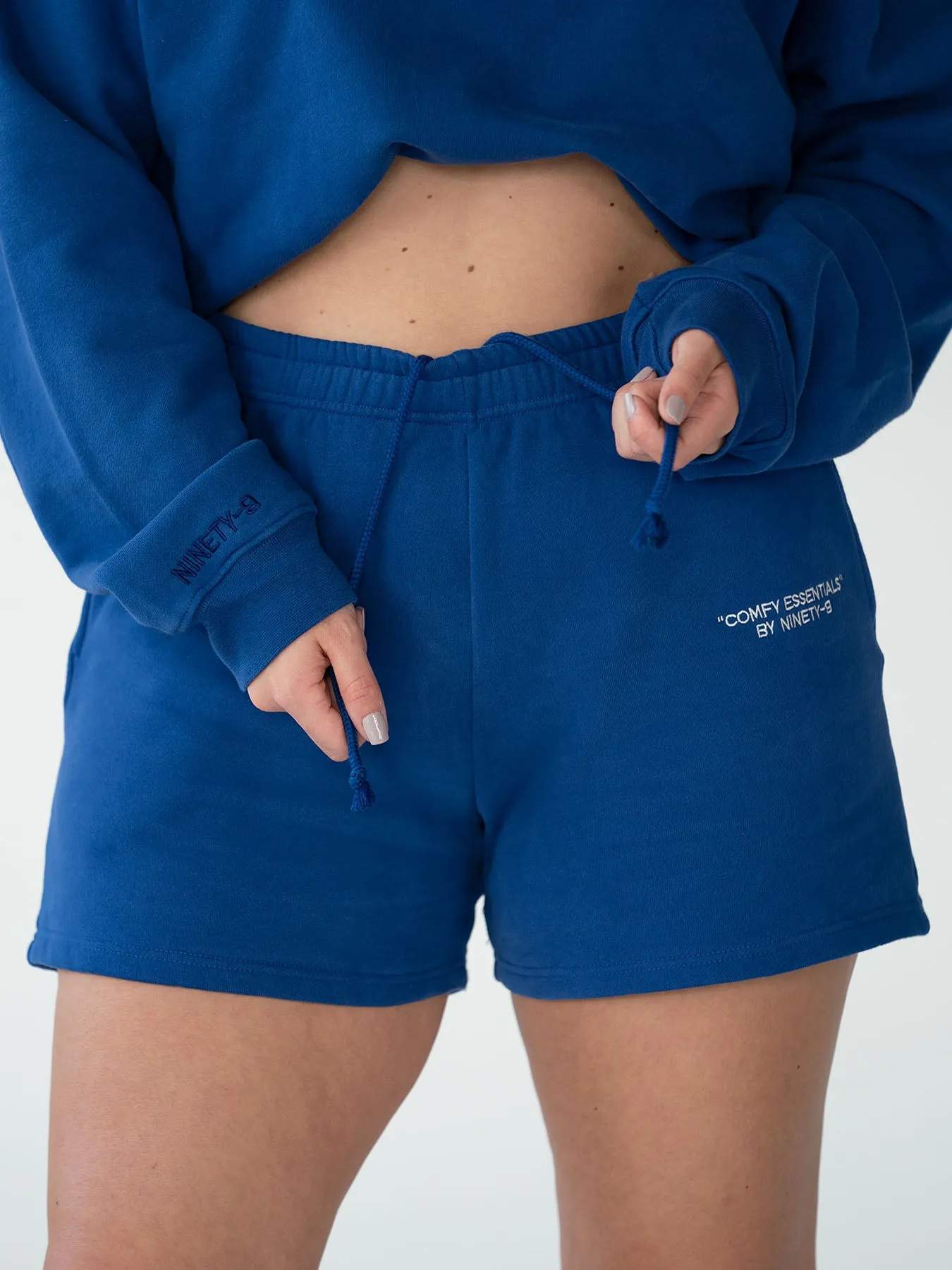 SET - ESSENTIALS - ZIPPER HOODIE AND SHORTS • CLASSIC BLUE