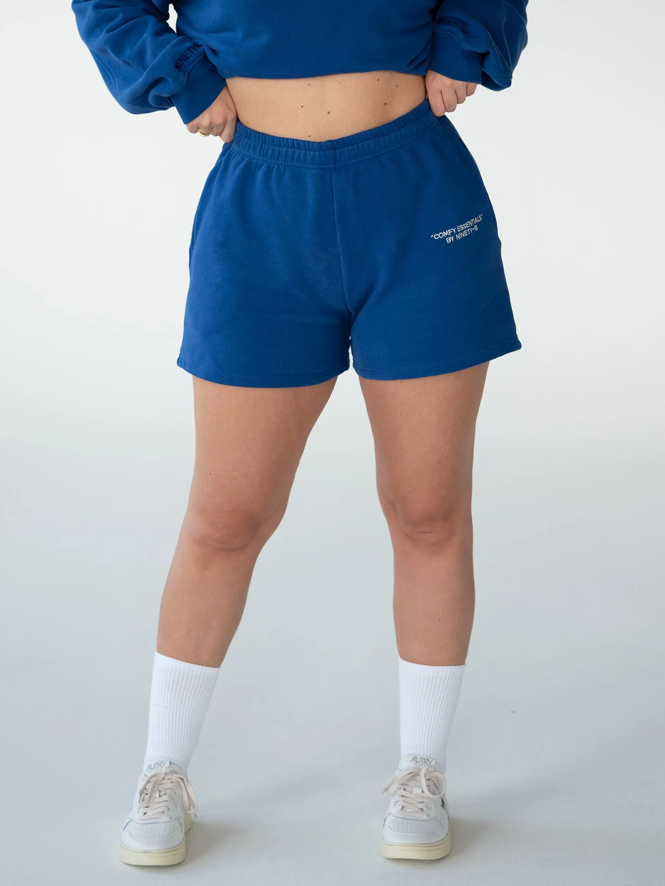SET - ESSENTIALS - ZIPPER HOODIE AND SHORTS • CLASSIC BLUE