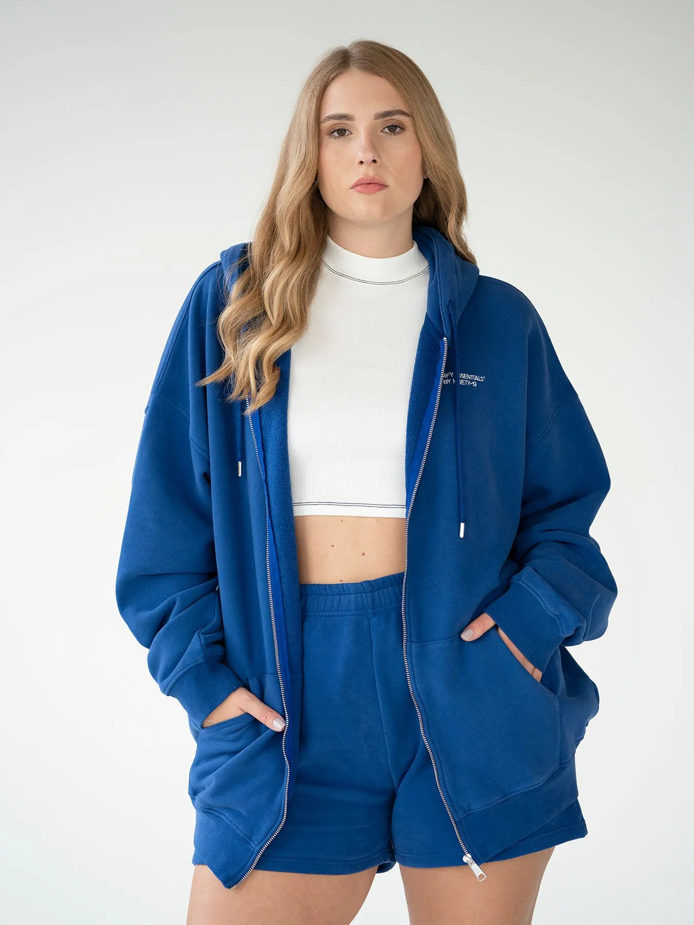 SET - ESSENTIALS - ZIPPER HOODIE AND SHORTS • CLASSIC BLUE