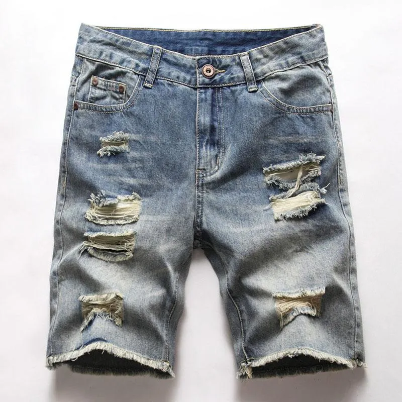 Short droit en denim déchiré et délavé vintage