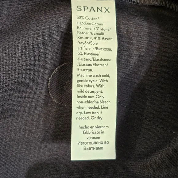 Spanx 6&quot; Polished Short Classic Black Womens Size Large