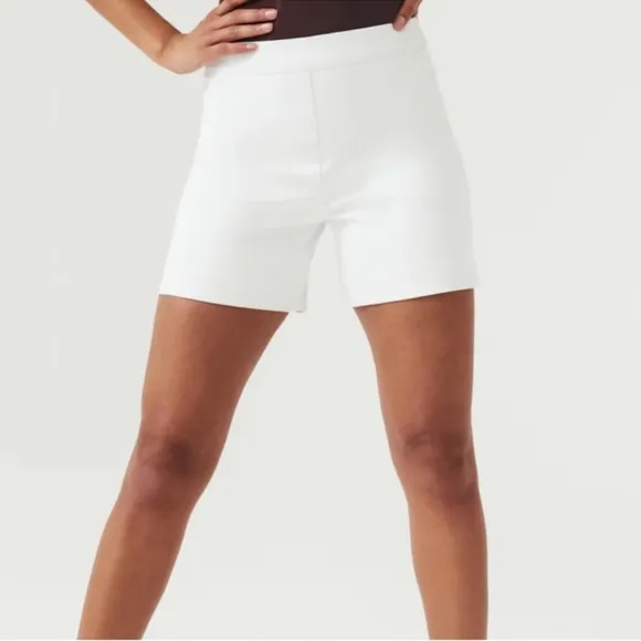 SPANX On-the-Go 6” Shorts with Ultimate Opacity Technology White Shorts 2X