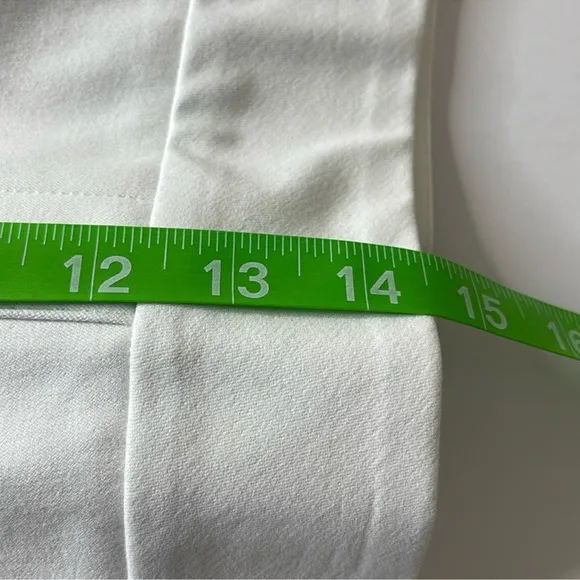 SPANX On-the-Go 6” Shorts with Ultimate Opacity Technology White Shorts 2X