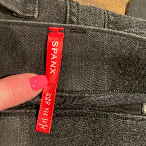 Spanx Straight Leg Jeans in Vintage Black