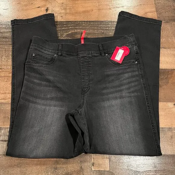 Spanx Straight Leg Jeans in Vintage Black