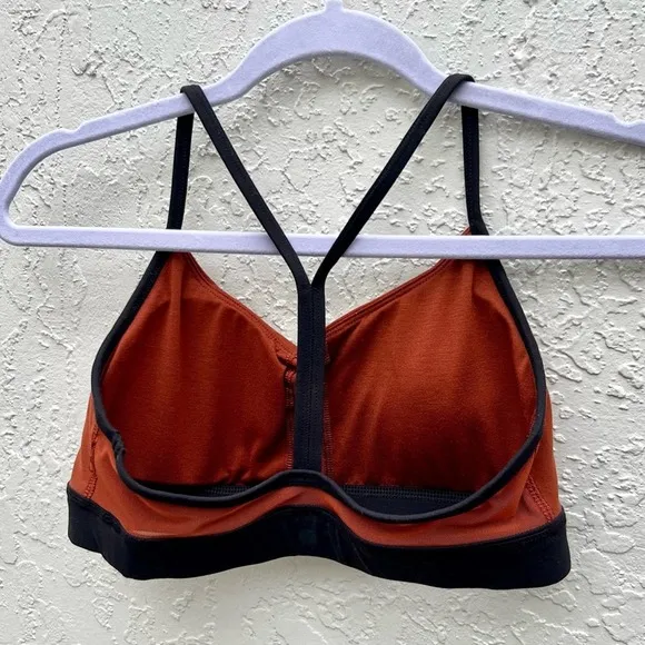 Stori sports bra and athletic shirts NWT 8