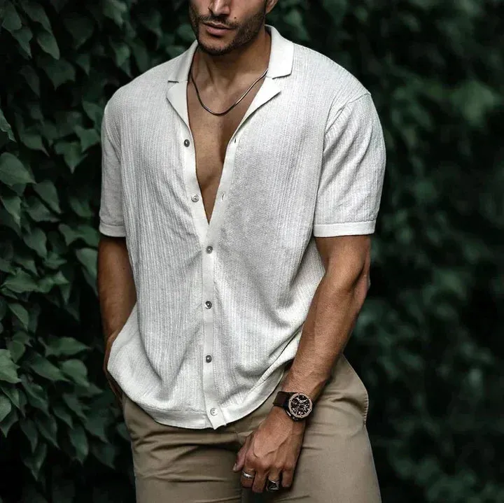 Summer comfort in a stylish linen shirt for men