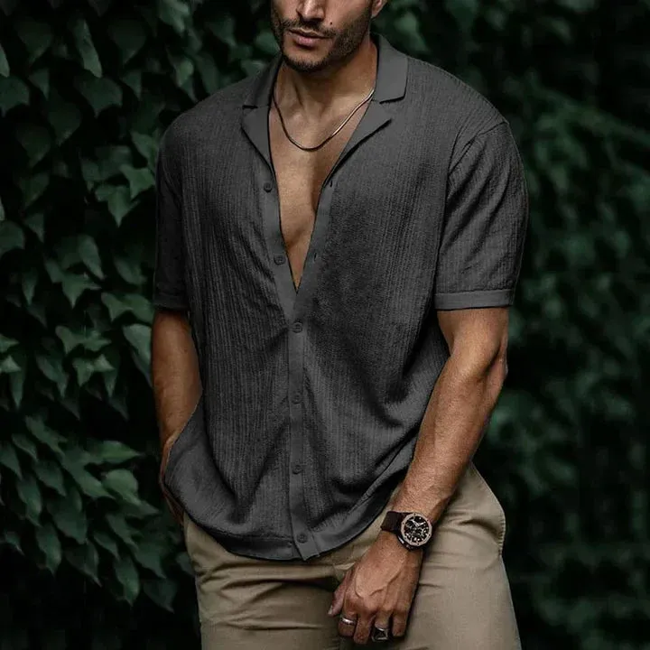 Summer comfort in a stylish linen shirt for men