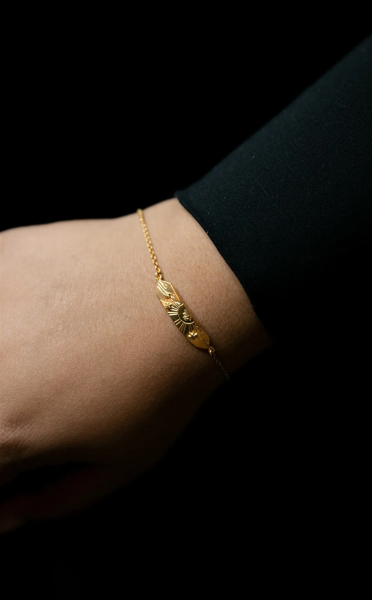 Sunset Engraved Bracelet