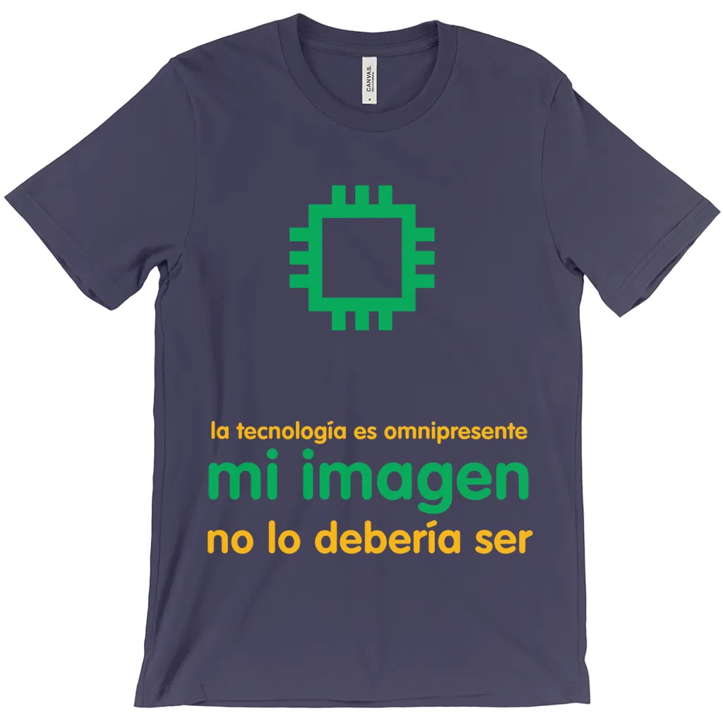 Tech is Ubiquitous Adult T-Shirts (Spanish)