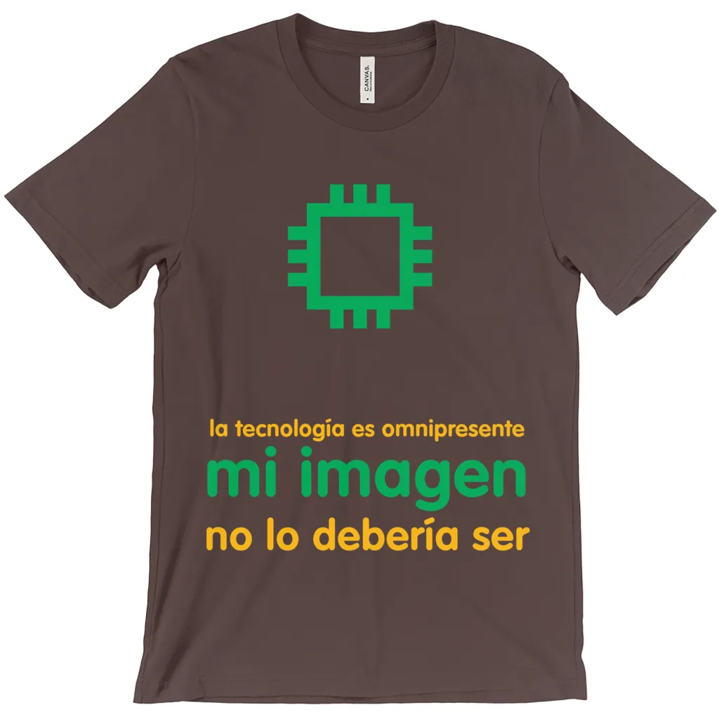 Tech is Ubiquitous Adult T-Shirts (Spanish)