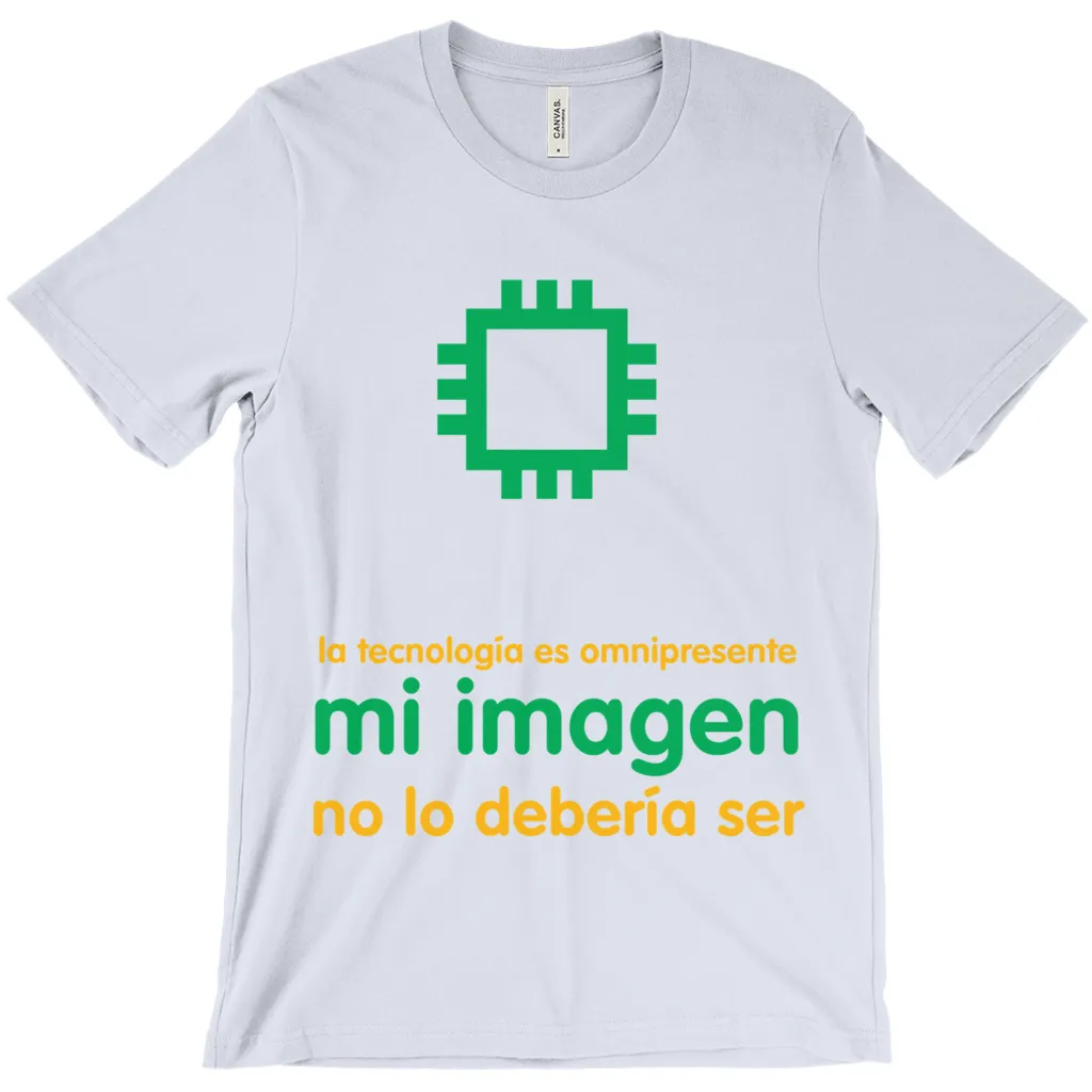 Tech is Ubiquitous Adult T-Shirts (Spanish)