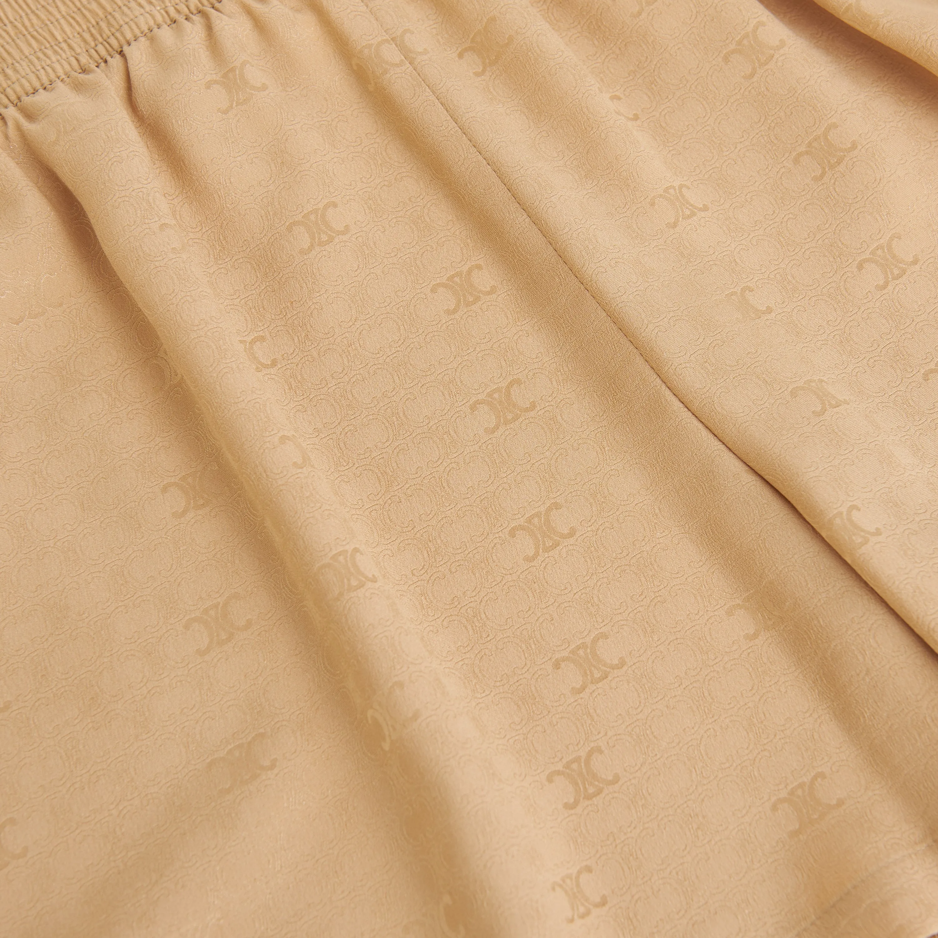 Triomphe Shorts In Caramel Shiny Matte Silk