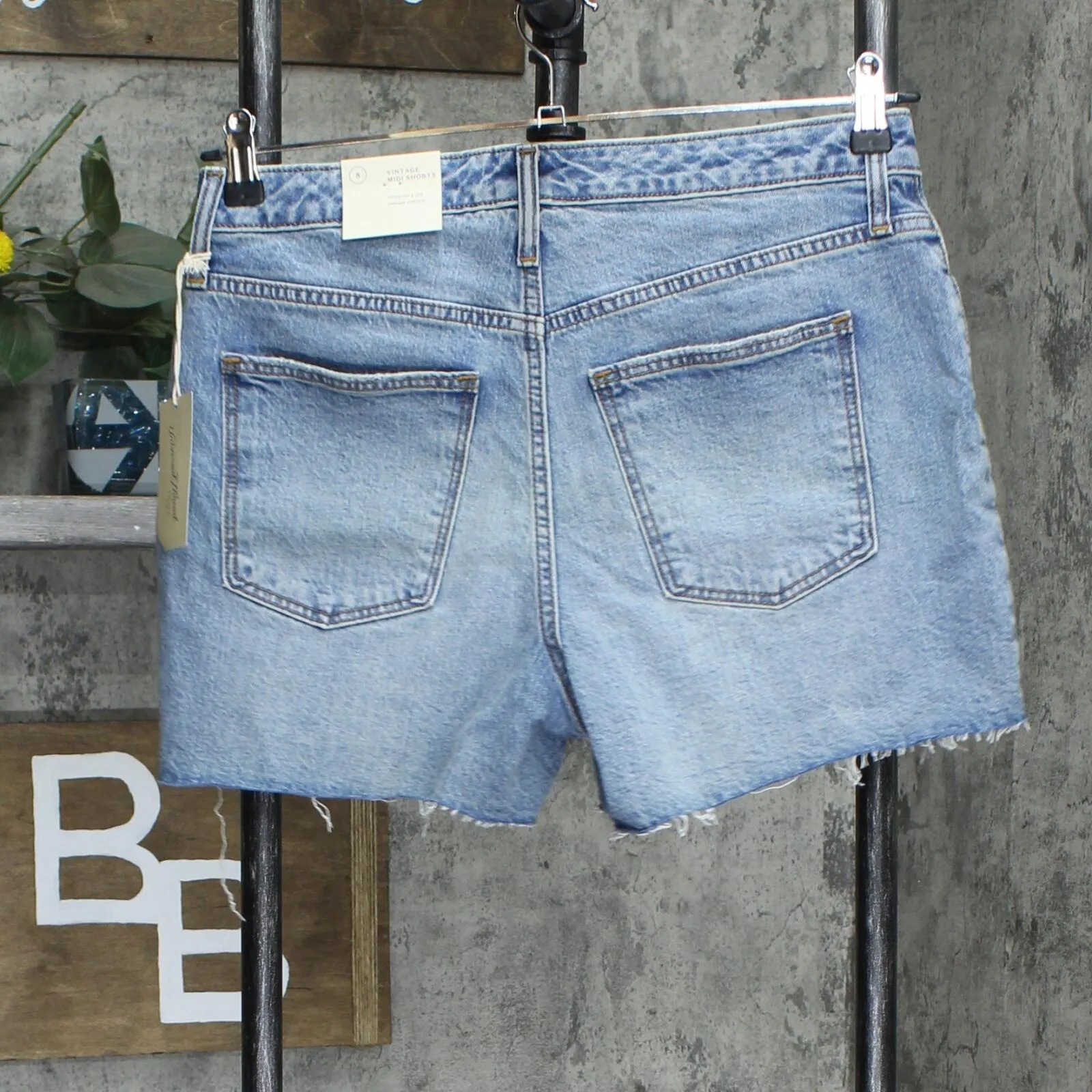Universal Thread Women's High-Rise Vintage Midi Jean Shorts