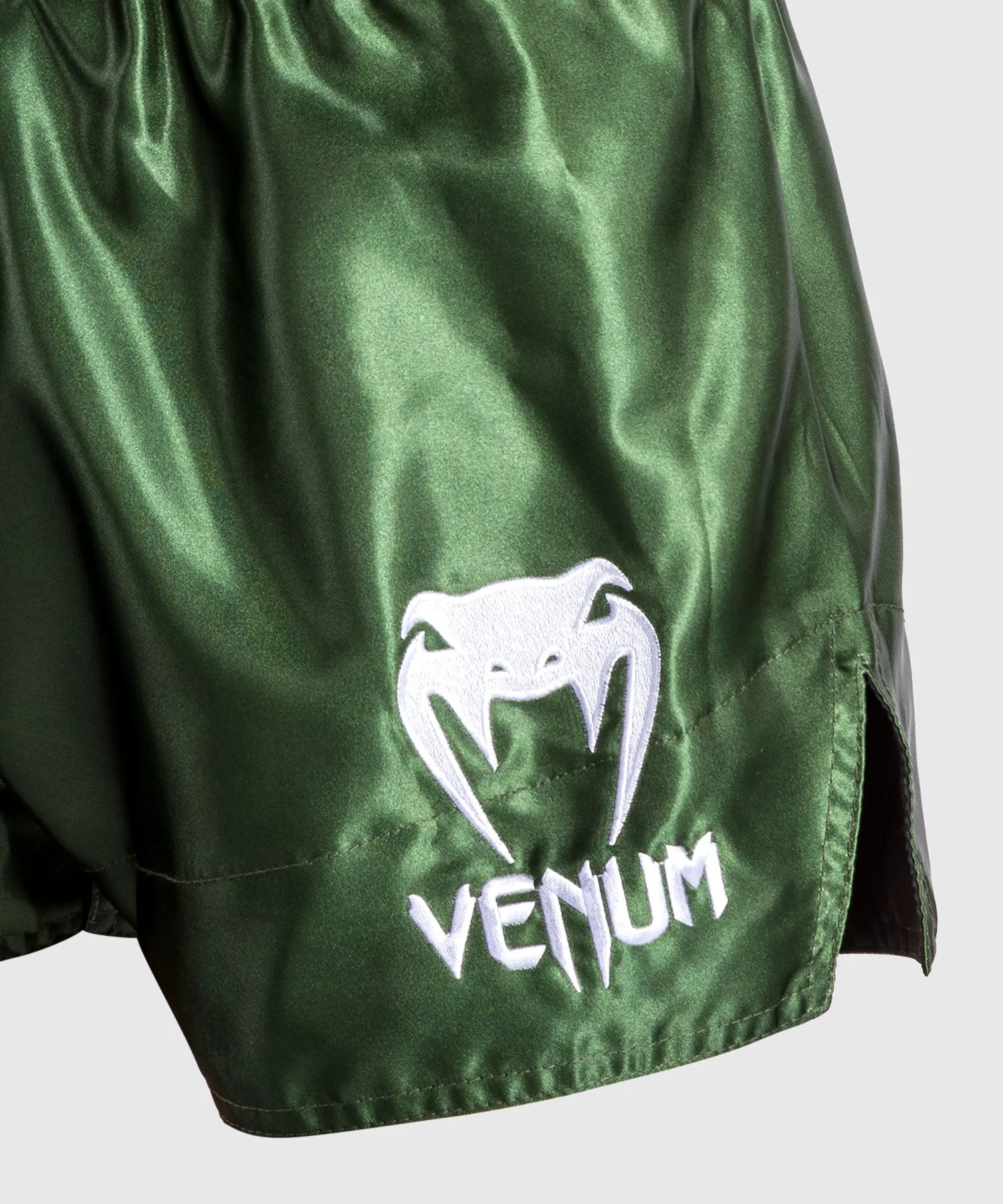 Venum Classic Muay Thai-short Khaki/Wit
