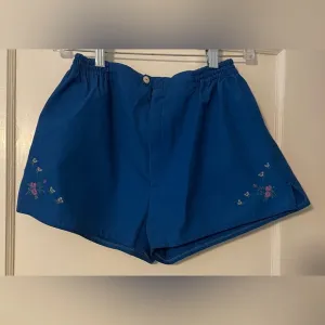 Vintage Cest Joli Embroidered Shorts Blue