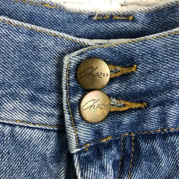 Vintage Chazz By Charles Ghailian Daisy Denim Jean Shorts