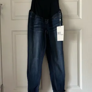 VINTAGE DENIM MATERNITY JEANS