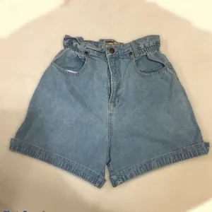 Vintage Gloria Vanderbilt Cinched Shorts Jeans 8
