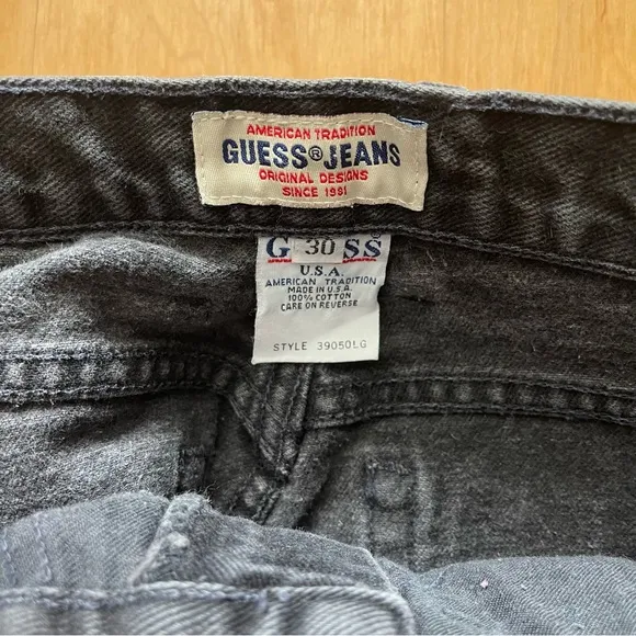 Vintage Guess Women's High Rise Tapered Jeans size 30 VGVC Faded Black