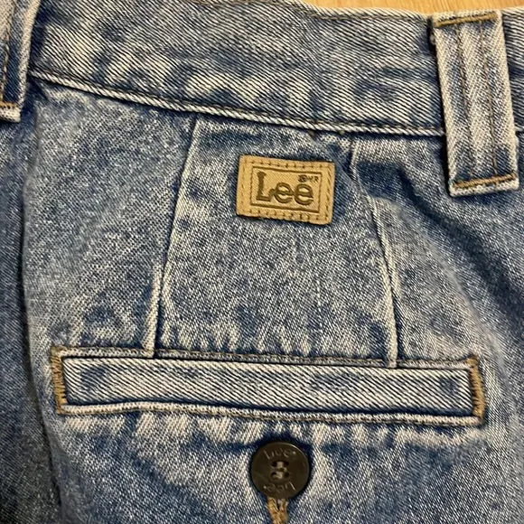 Vintage Lee denim blue jeans women’s size 8 Petite 10 R high waisted rise