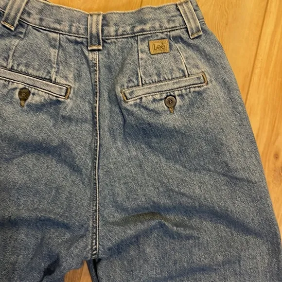 Vintage Lee denim blue jeans women’s size 8 Petite 10 R high waisted rise