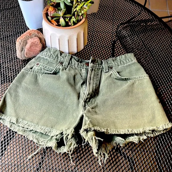 Vintage Levi 560 cutoff shorts