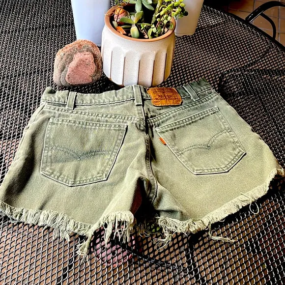 Vintage Levi 560 cutoff shorts