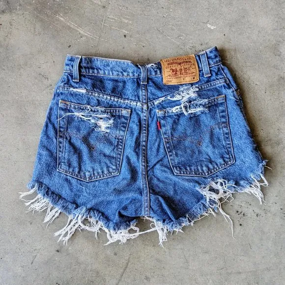 Vintage Levi's 550 High Rise Blue Distressed Denim Cut-Off Jean Shorts