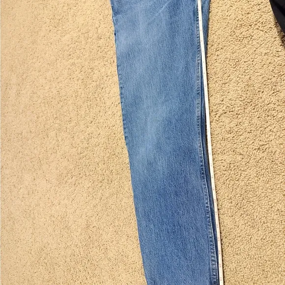 Vintage Levi’s 550s Straight Blue Jeans size 28x28