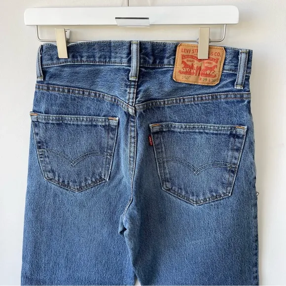 Vintage Levi’s 550s Straight Blue Jeans size 28x28