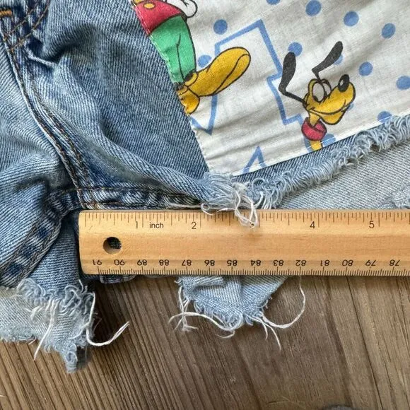 Vintage Levis Made in USA 512 Shorts Womens 23 Blue Denim Disney Mickey Mouse