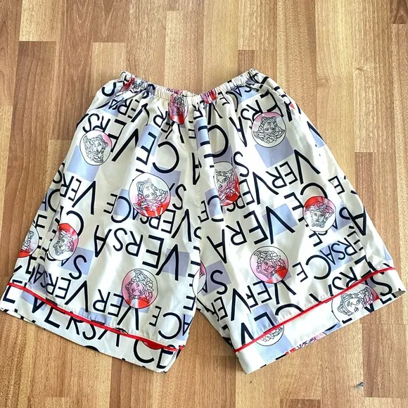 Vintage Medusa shorts S