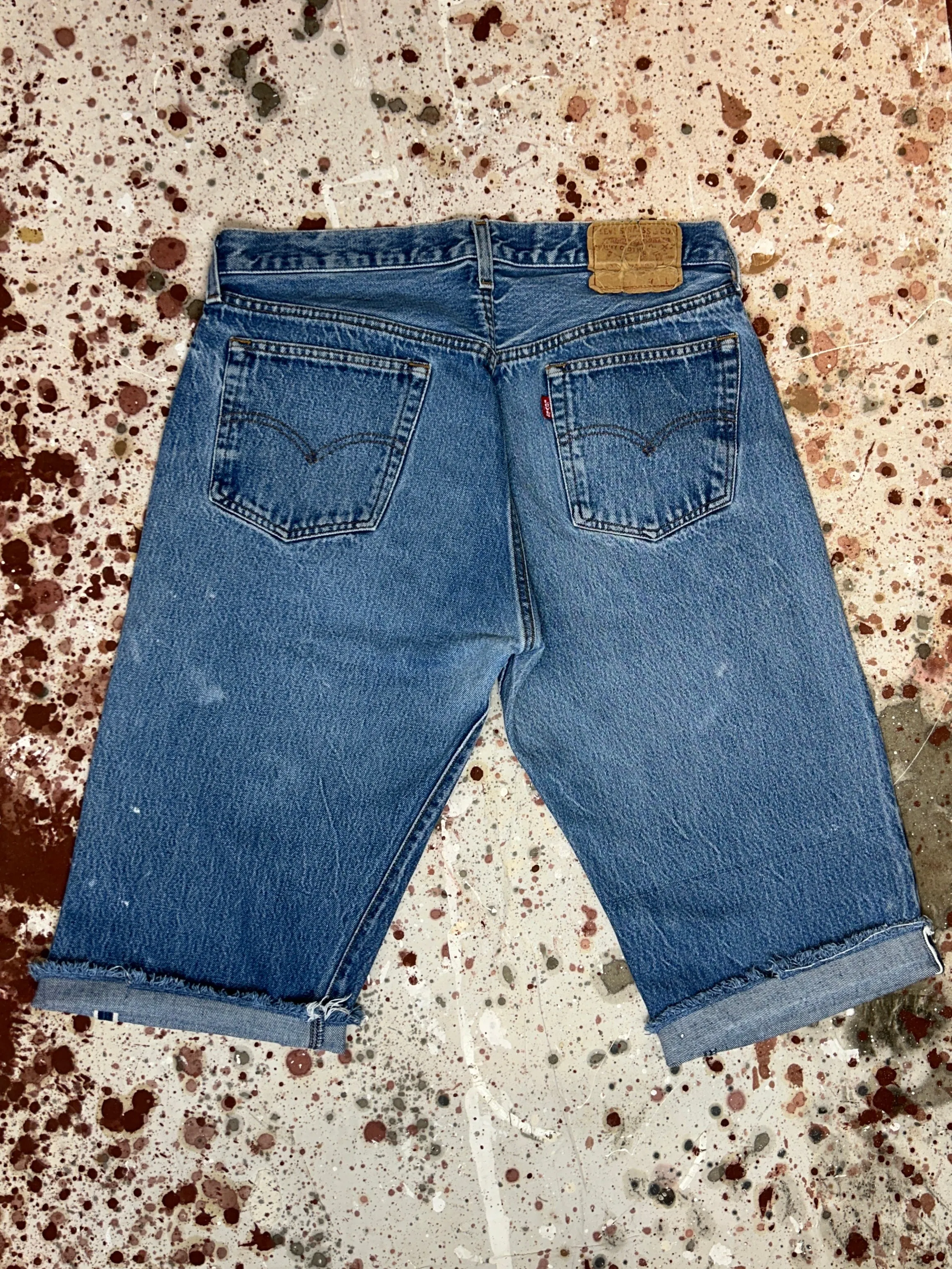 Vintage USA Levi's 501 Redline Premium Wash Cut Off Shorts With Paint (JYJ0424-176)