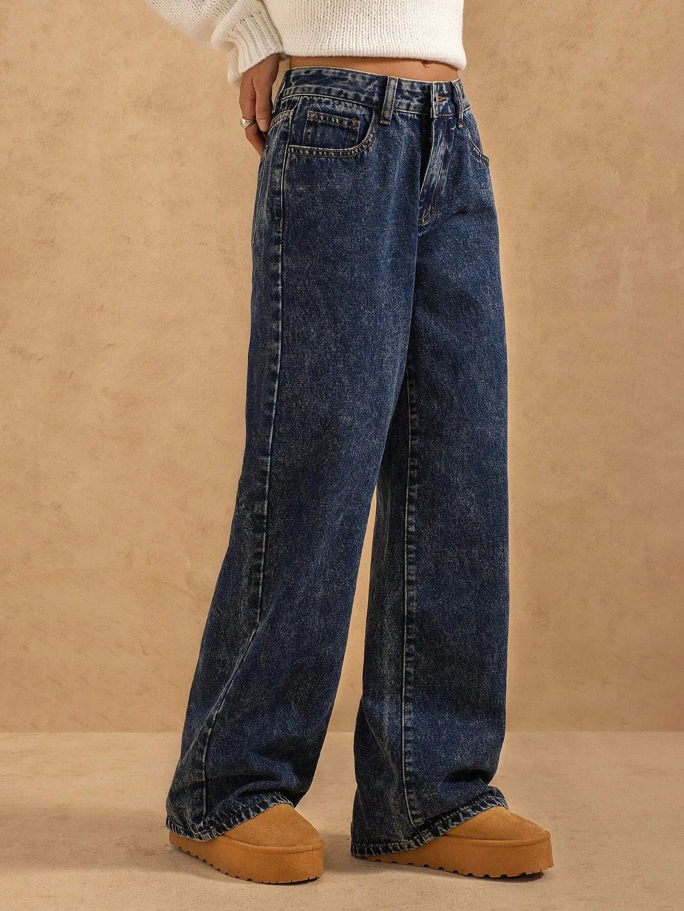 Vintage Washed High-Waist Jeans – Trendy Straight-Leg Baggy Denim